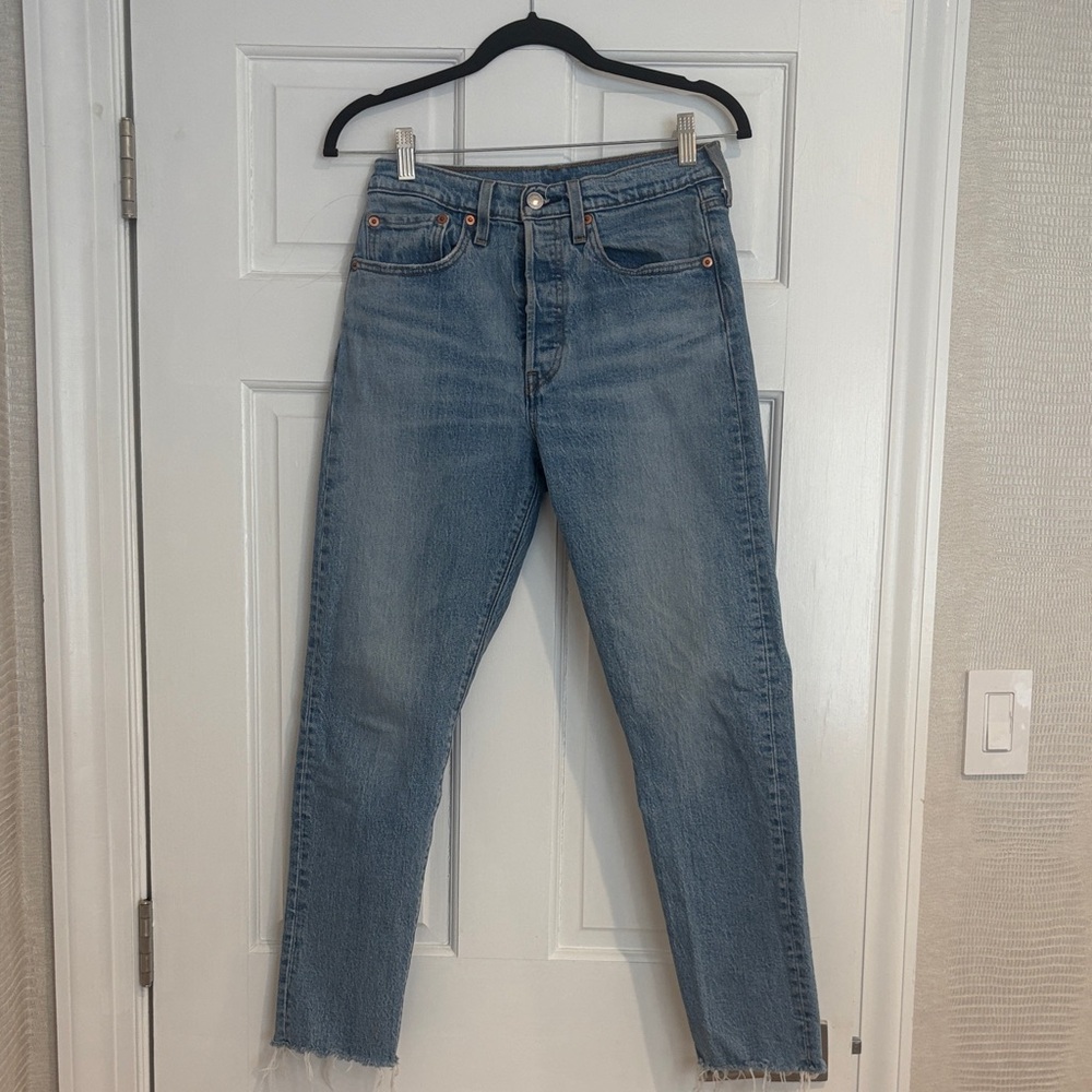 Levi's Light Blue Straight Leg Women's Jeans